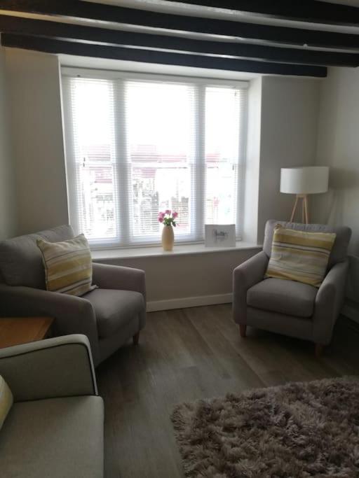 Ferienwohnung Siop Iwan A Menna Caernarfon Exterior foto