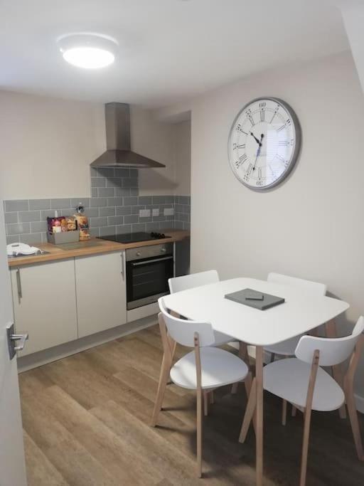 Ferienwohnung Siop Iwan A Menna Caernarfon Exterior foto