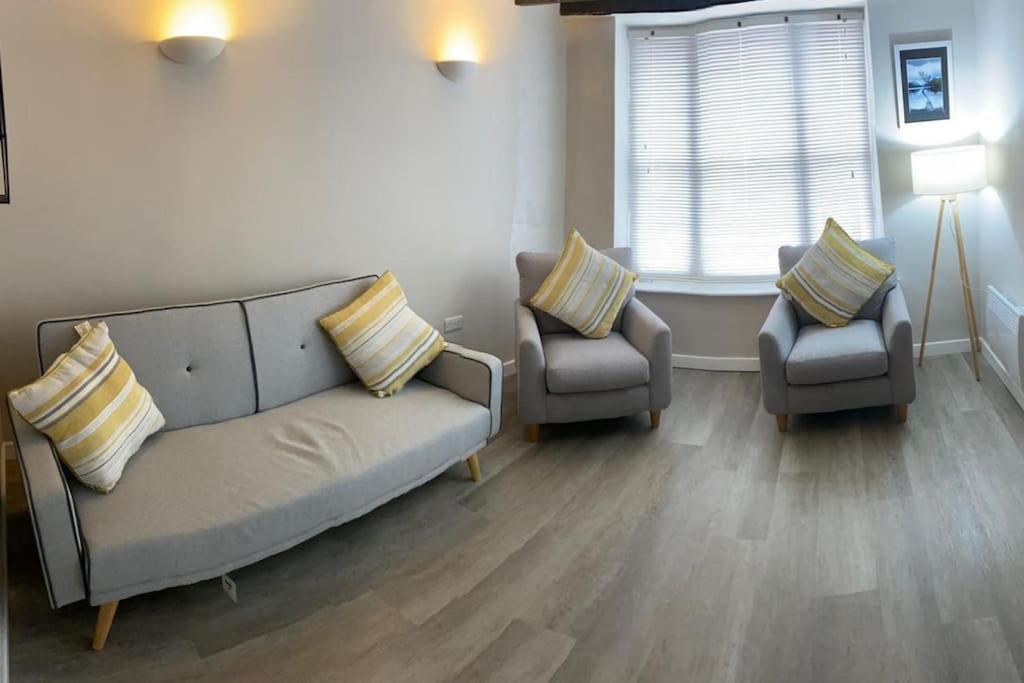 Ferienwohnung Siop Iwan A Menna Caernarfon Exterior foto